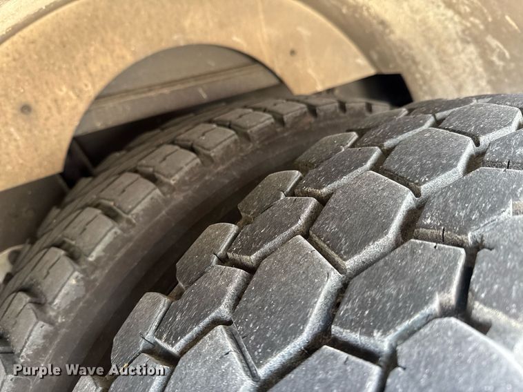 image for item DO0375 2008 Kovatech Mobile Equipment KME Predator pumper fire truck