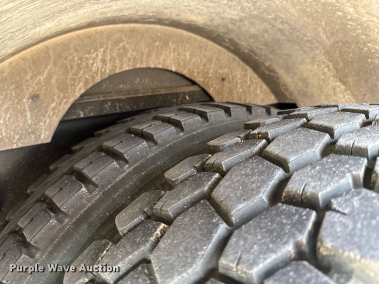 image for item DO0375 2008 Kovatech Mobile Equipment KME Predator pumper fire truck