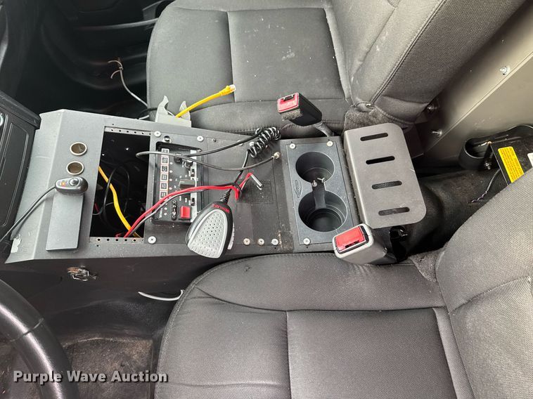 image for item DO0405 2016 Ford Explorer Police SUV