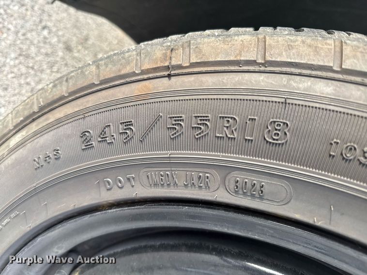 image for item DO0405 2016 Ford Explorer Police SUV