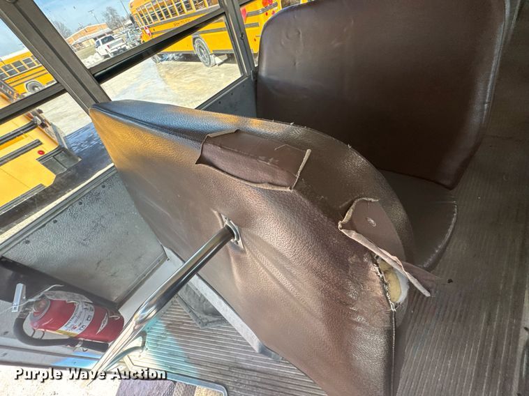 image for item DO0414 2008 Blue Bird All American school bus