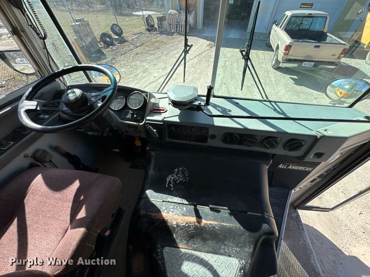 image for item DO0414 2008 Blue Bird All American school bus