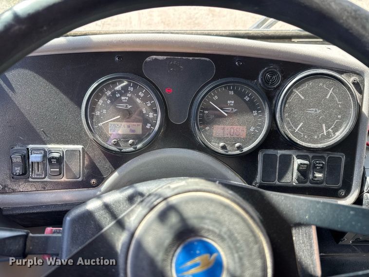 image for item DO0414 2008 Blue Bird All American school bus