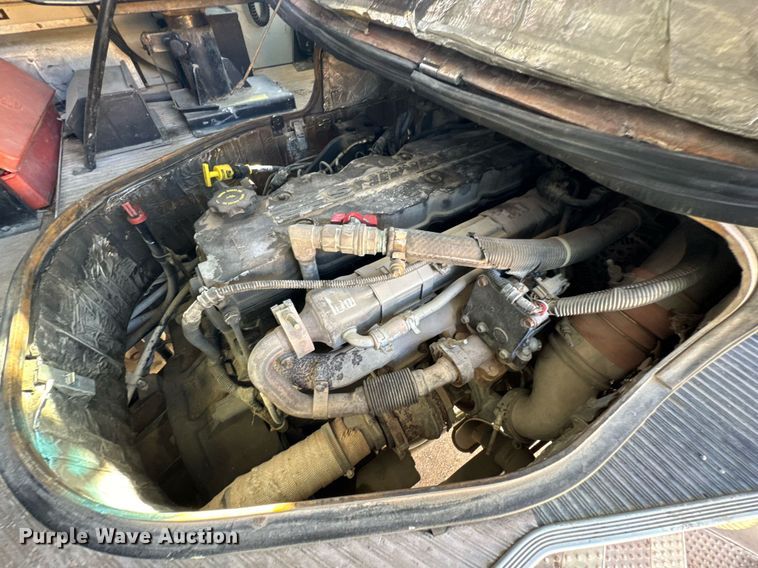 image for item DO0414 2008 Blue Bird All American school bus