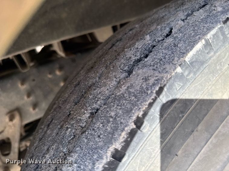 image for item DO0414 2008 Blue Bird All American school bus