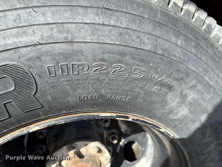 image for item DO0414 2008 Blue Bird All American school bus