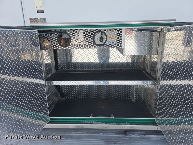 image for item DO7769 2006 Ford E450 ambulance