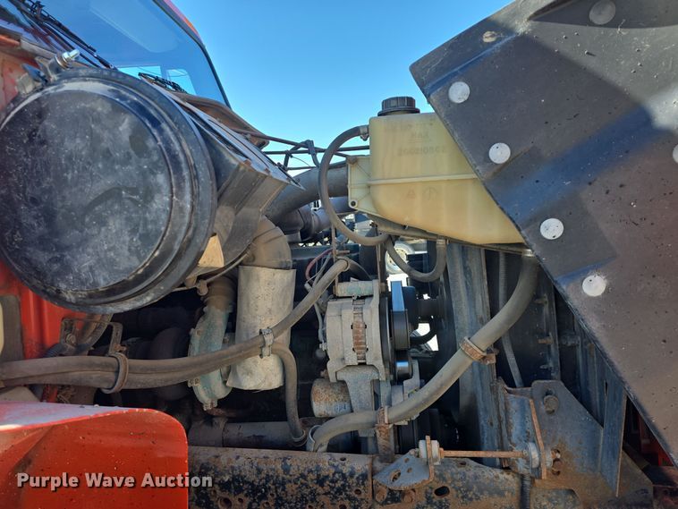 image for item DO7772 1997 International 4900 dump truck