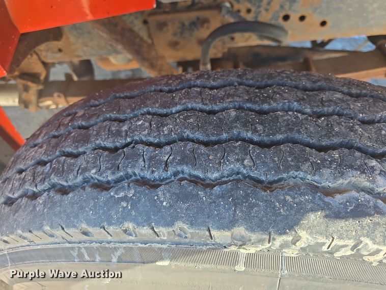 image for item DO7772 1997 International 4900 dump truck