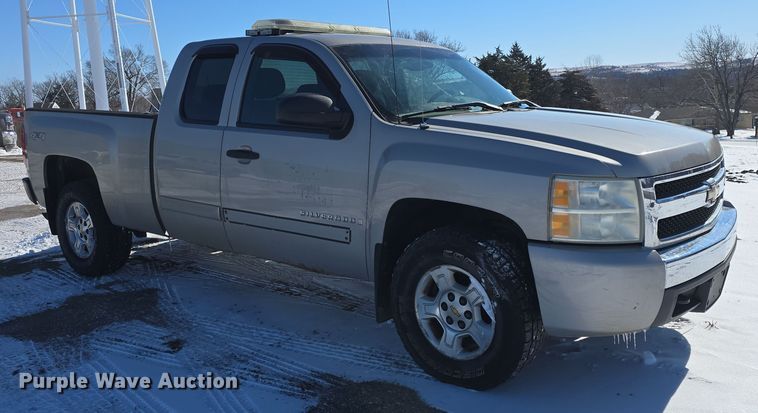 image for item DO7773 2008 Chevrolet Silverado 1500 Ext. Cab pickup truck