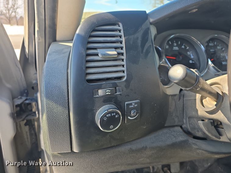 image for item DO7773 2008 Chevrolet Silverado 1500 Ext. Cab pickup truck