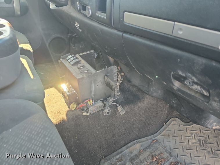 image for item DO7773 2008 Chevrolet Silverado 1500 Ext. Cab pickup truck