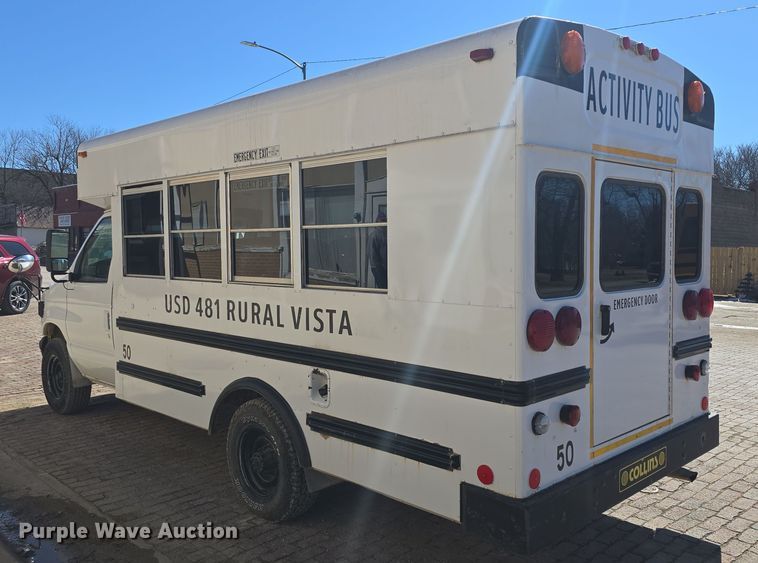 image for item DO7775 1998 Ford E350 school bus