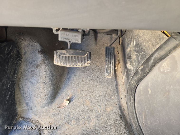 image for item DO7775 1998 Ford E350 school bus