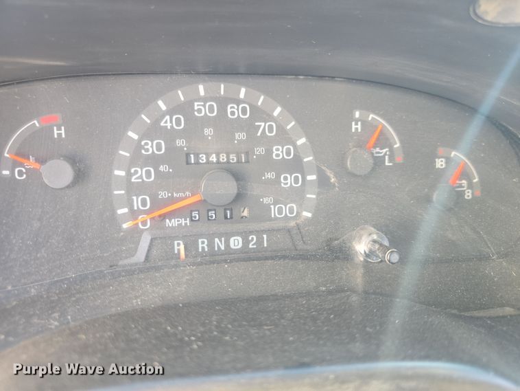 image for item DO7775 1998 Ford E350 school bus