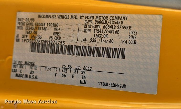 image for item DO7775 1998 Ford E350 school bus