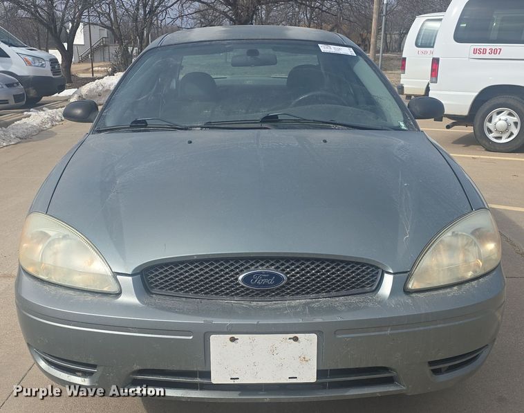 image for item DO7793 2005 Ford Taurus 