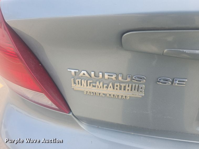 image for item DO7793 2005 Ford Taurus 
