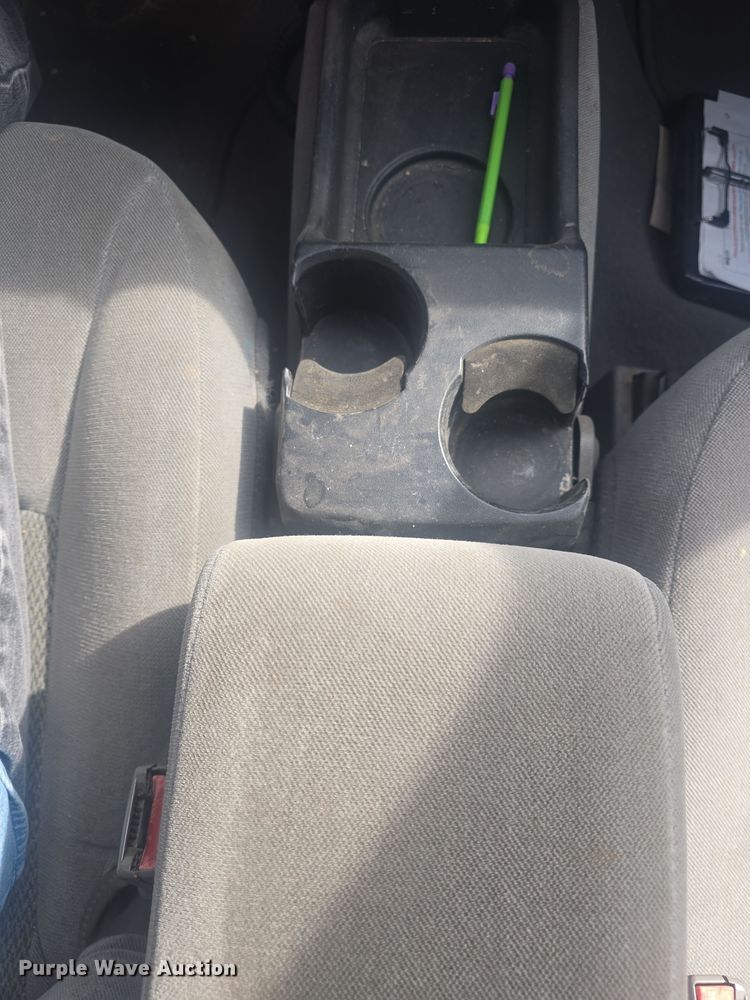 image for item DO7793 2005 Ford Taurus 