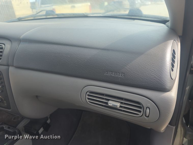 image for item DO7793 2005 Ford Taurus 