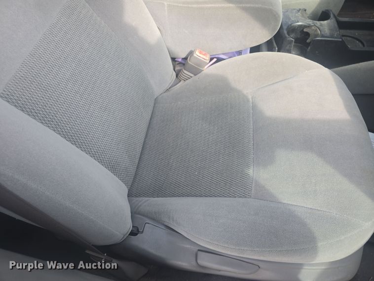 image for item DO7793 2005 Ford Taurus 