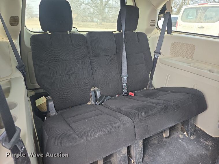 image for item DO7794 2014 Dodge Grand Caravan van