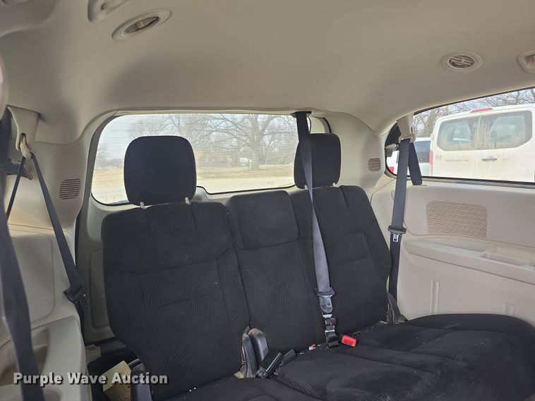 image for item DO7794 2014 Dodge Grand Caravan van