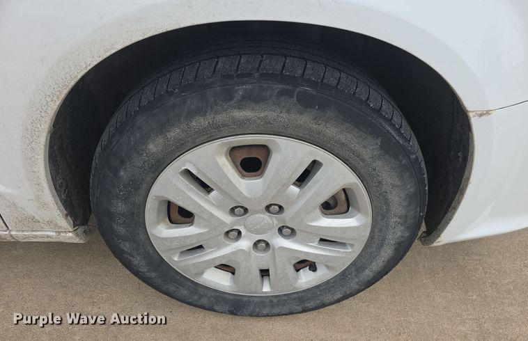 image for item DO7794 2014 Dodge Grand Caravan van