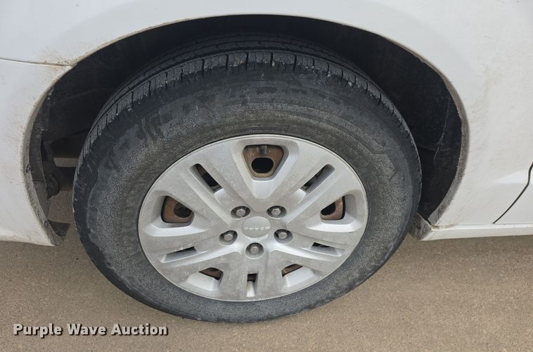 image for item DO7794 2014 Dodge Grand Caravan van