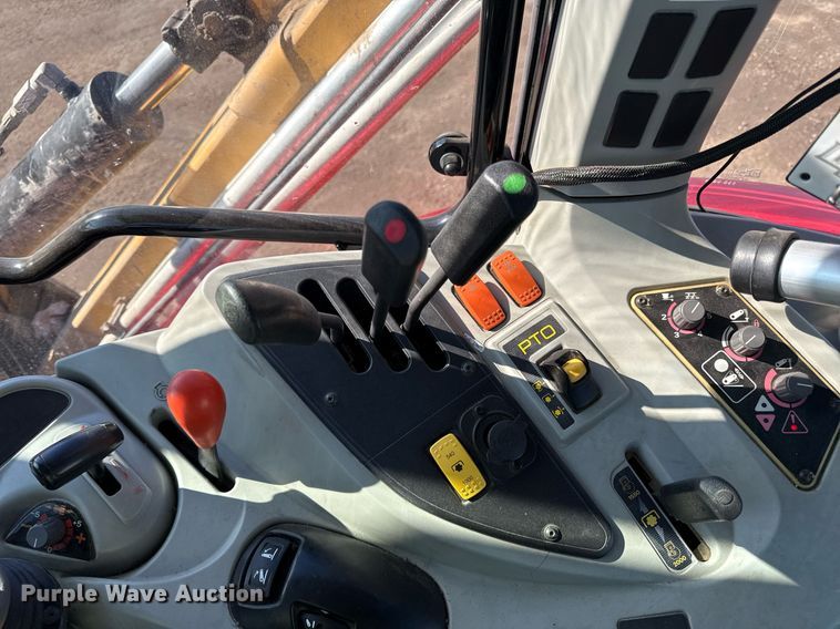 image for item DQ6655 Massey Ferguson 5460 MFWD tractor