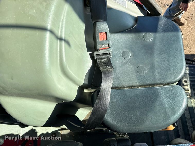 image for item DQ6655 Massey Ferguson 5460 MFWD tractor