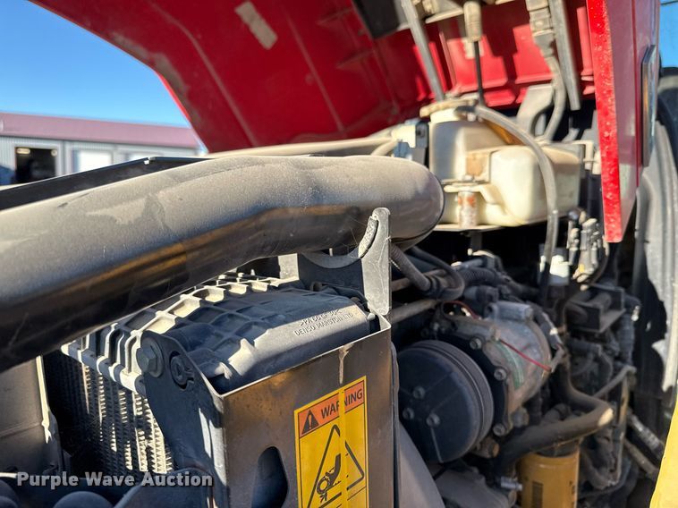 image for item DQ6655 Massey Ferguson 5460 MFWD tractor