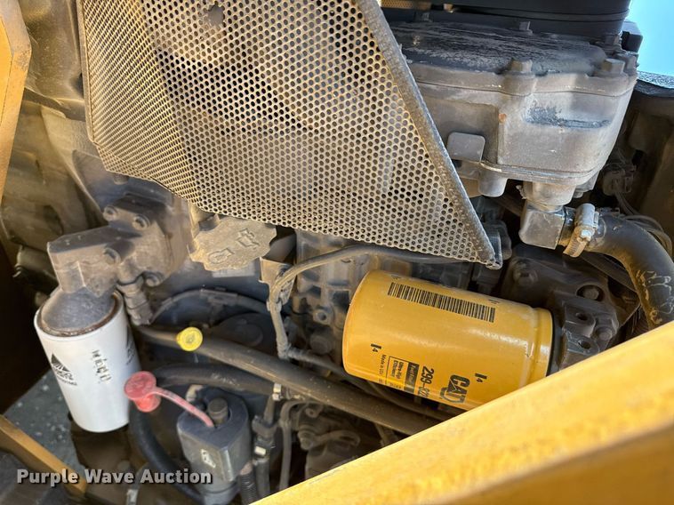 image for item DQ6655 Massey Ferguson 5460 MFWD tractor