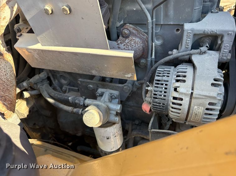 image for item DQ6655 Massey Ferguson 5460 MFWD tractor