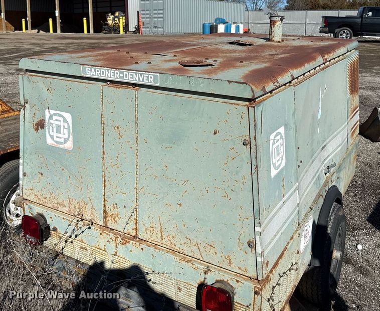 image for item DQ6664 Gardner-Denver air compressor