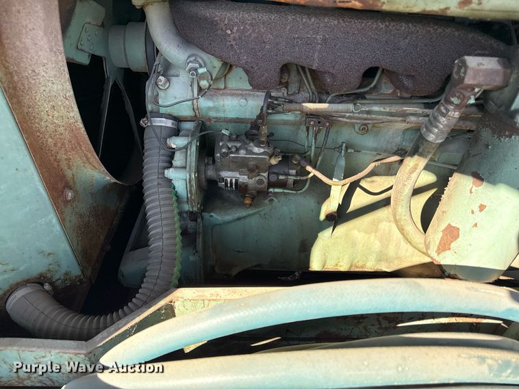 image for item DQ6664 Gardner-Denver air compressor