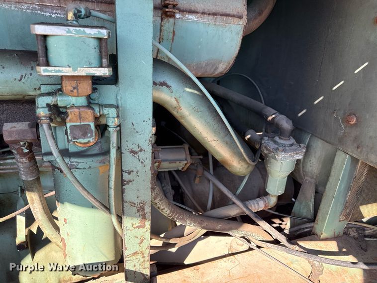 image for item DQ6664 Gardner-Denver air compressor