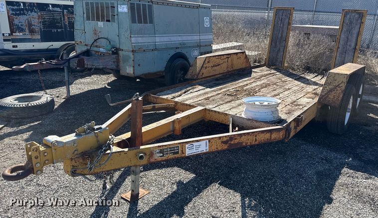image for item DQ6665 1993 JFW equipment trailer