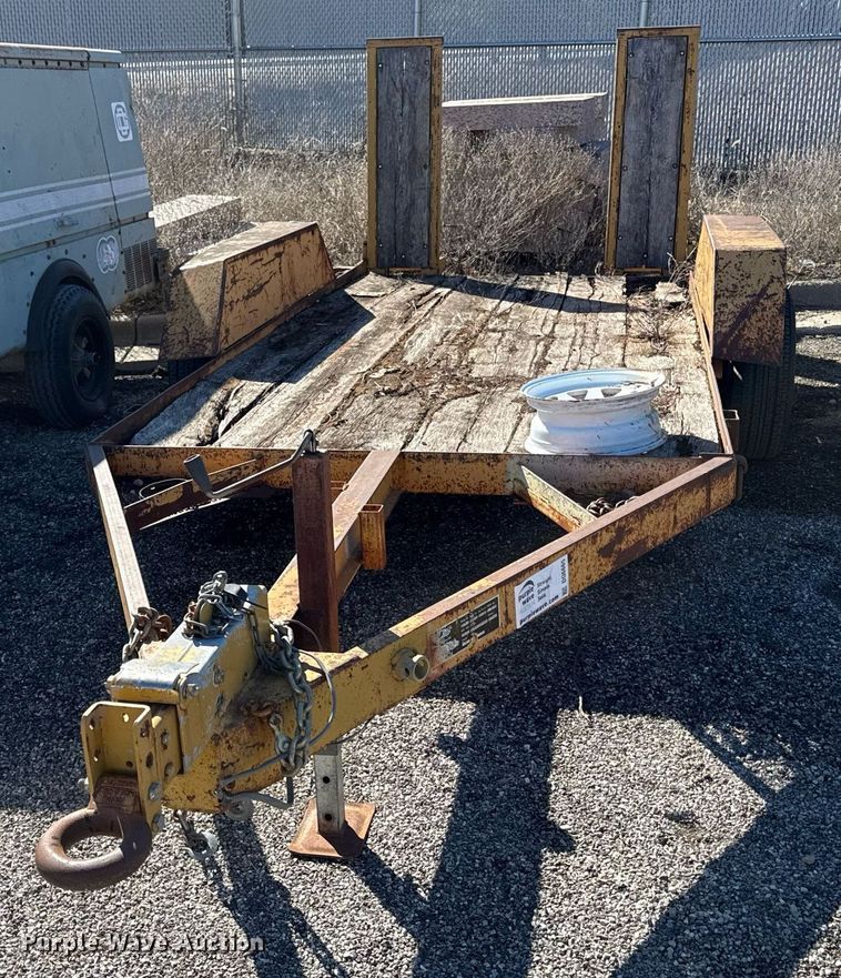 image for item DQ6665 1993 JFW equipment trailer