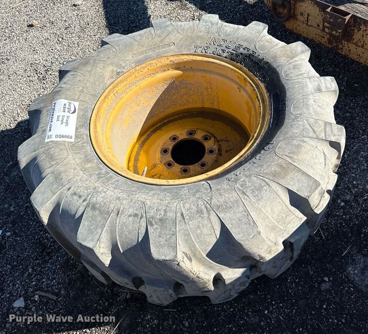 image for item DQ6668 19.5L-24 tire and wheel