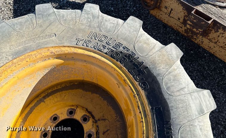 image for item DQ6668 19.5L-24 tire and wheel