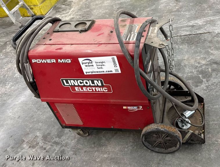 image for item DQ6669 Lincoln Electric Power MIG 256 welder