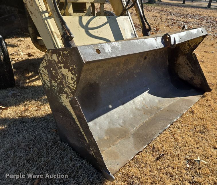 image for item DS5267 Ford 3400 tractor