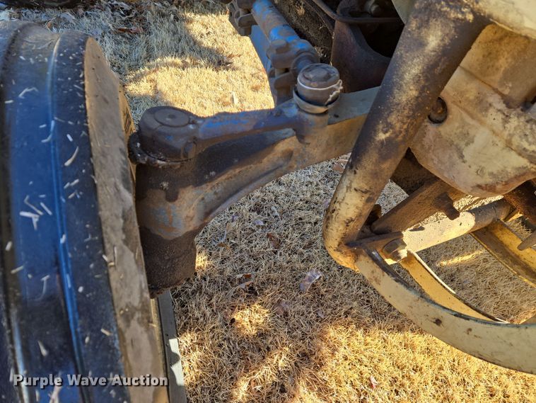 image for item DS5267 Ford 3400 tractor