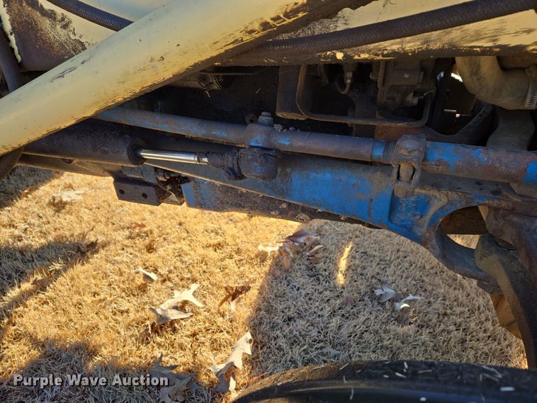 image for item DS5267 Ford 3400 tractor