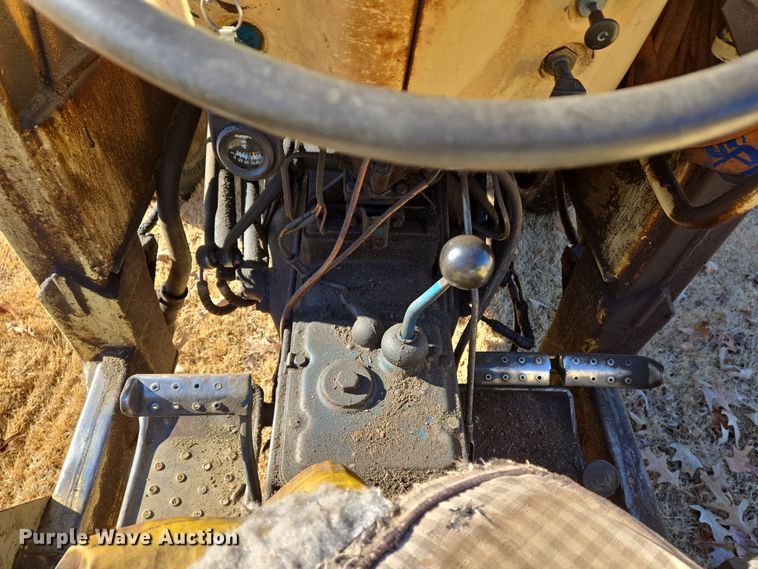 image for item DS5267 Ford 3400 tractor
