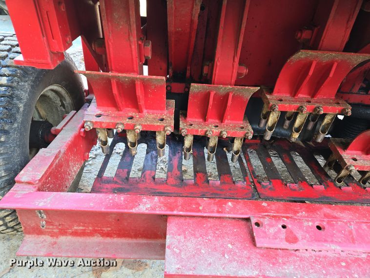 image for item DS5269 Toro Fairway 09502 aerator