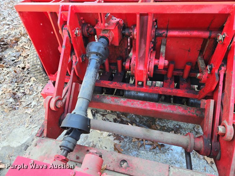 image for item DS5269 Toro Fairway 09502 aerator