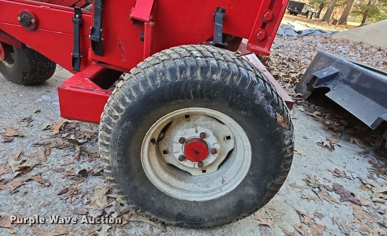 image for item DS5269 Toro Fairway 09502 aerator