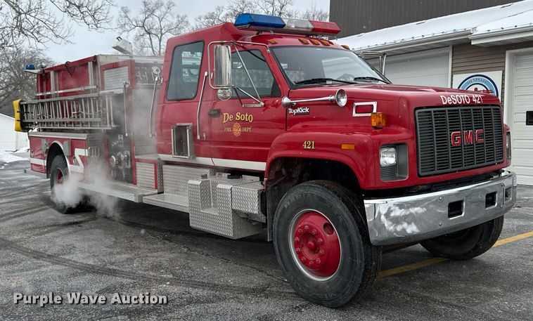 image for item DT0579 1996 GMC Topkick pumper fire truck
